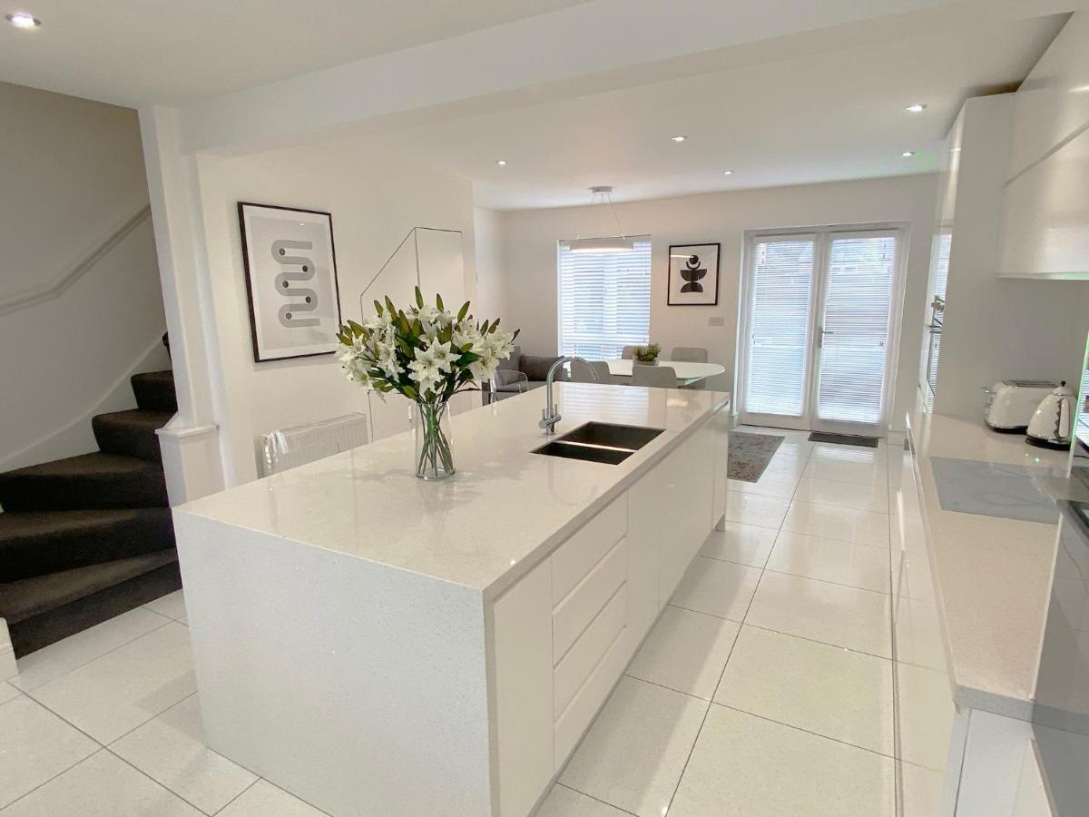 Summer House Terrace Yeovil Extérieur photo